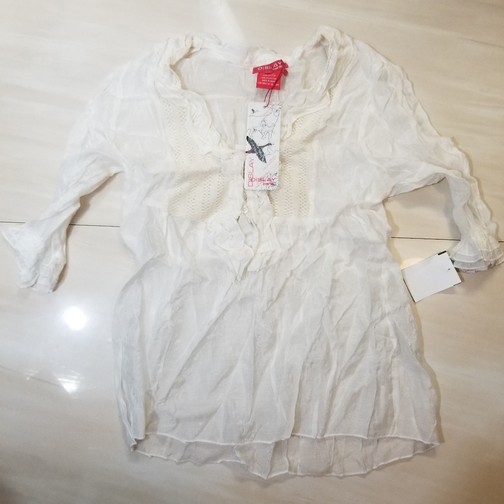 NWT Dislay Paris ruffle, lace blouse
